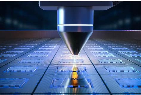  Ultranano Wire: Unraveling the Secrets of this Miniature Material Marvel for Next-Generation Electronics!